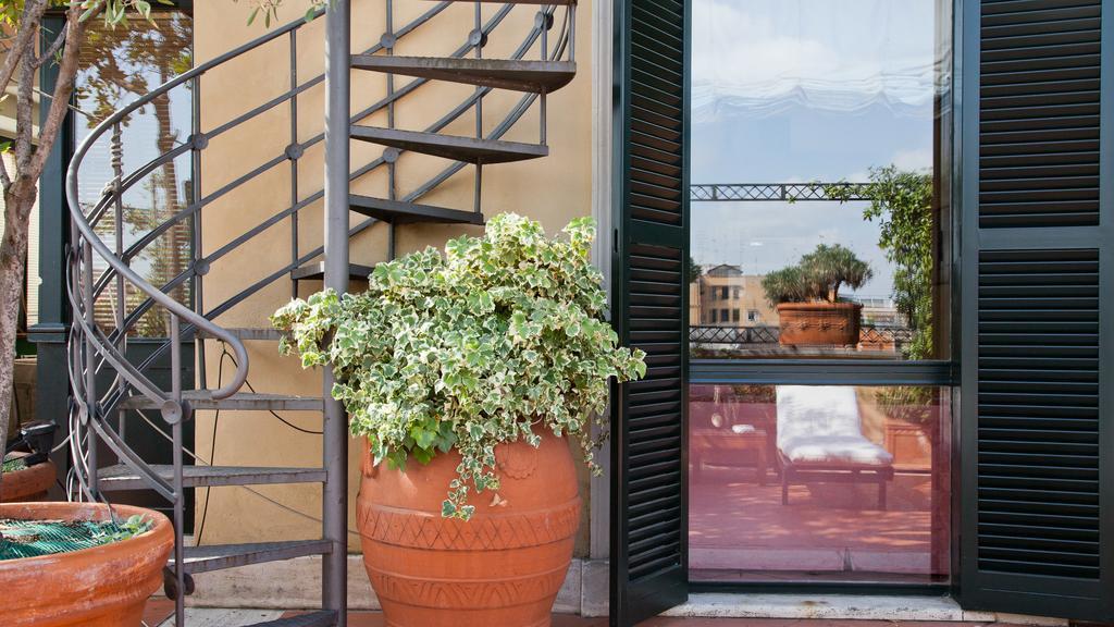 Rental In Rome - Fontana Di Trevi Penthouse Extérieur photo